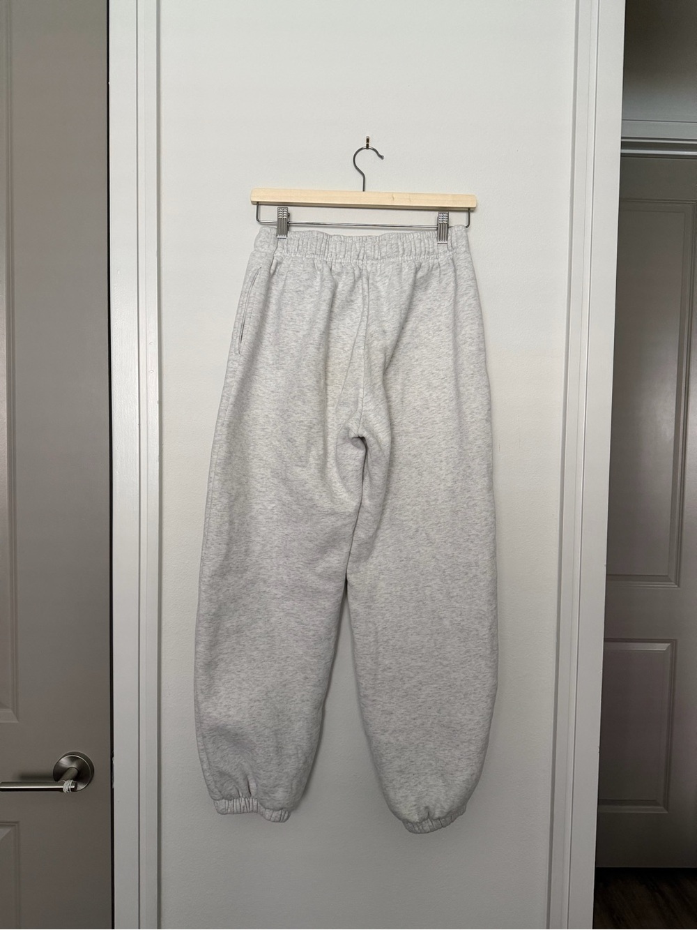 PINK PALM PUFF • grey sweatpants - Picture 3 of 5